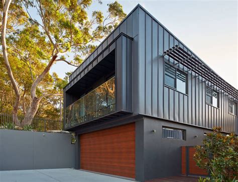 modern metal cladding homes